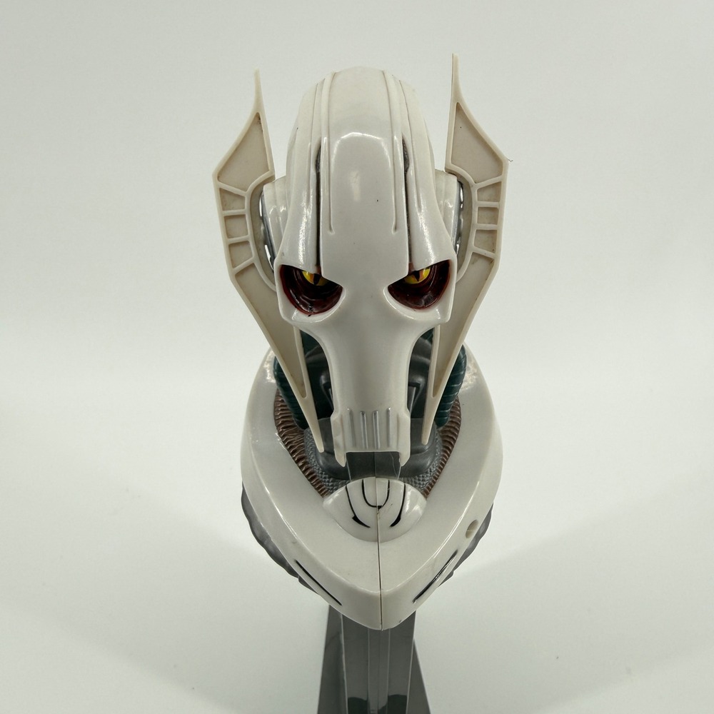 PEZ General Grievous Dispenser White Solid Plastic Giant Star Wars